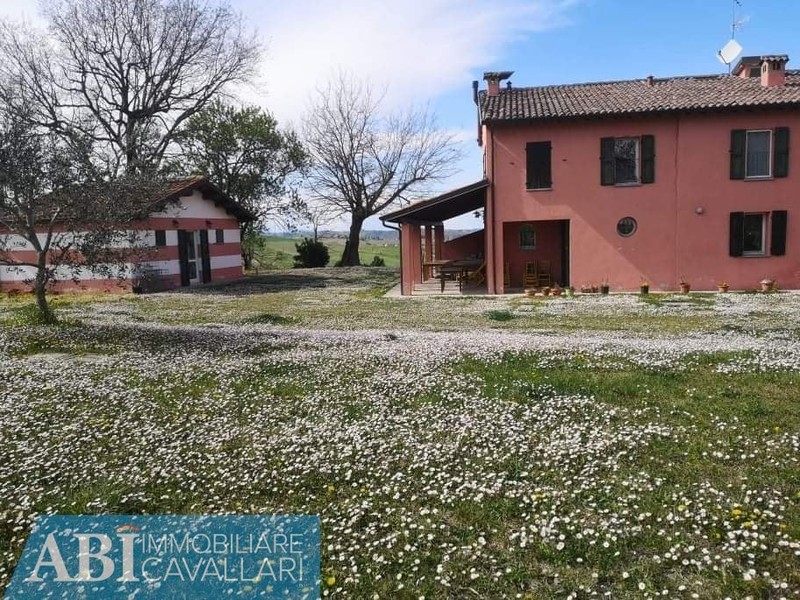 fotografie - Immobile Commerciale Brisighella (RA)  