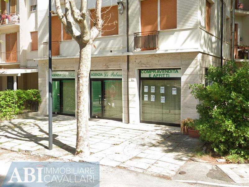 fotografie - negozio Marina Romea (RA)  