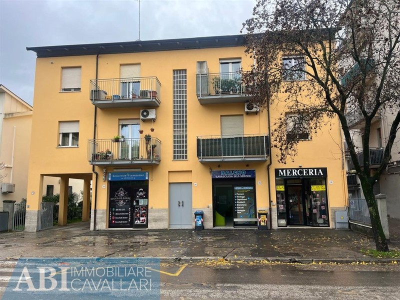 fotografie - negozio Faenza (RA)  